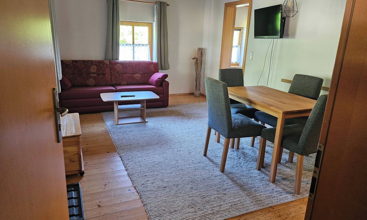 Gemütliche Mit Terrasse Und Streichelzoo | Ringelai