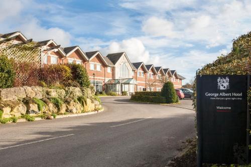 George Albert Hotel | Frome Saint Quinton