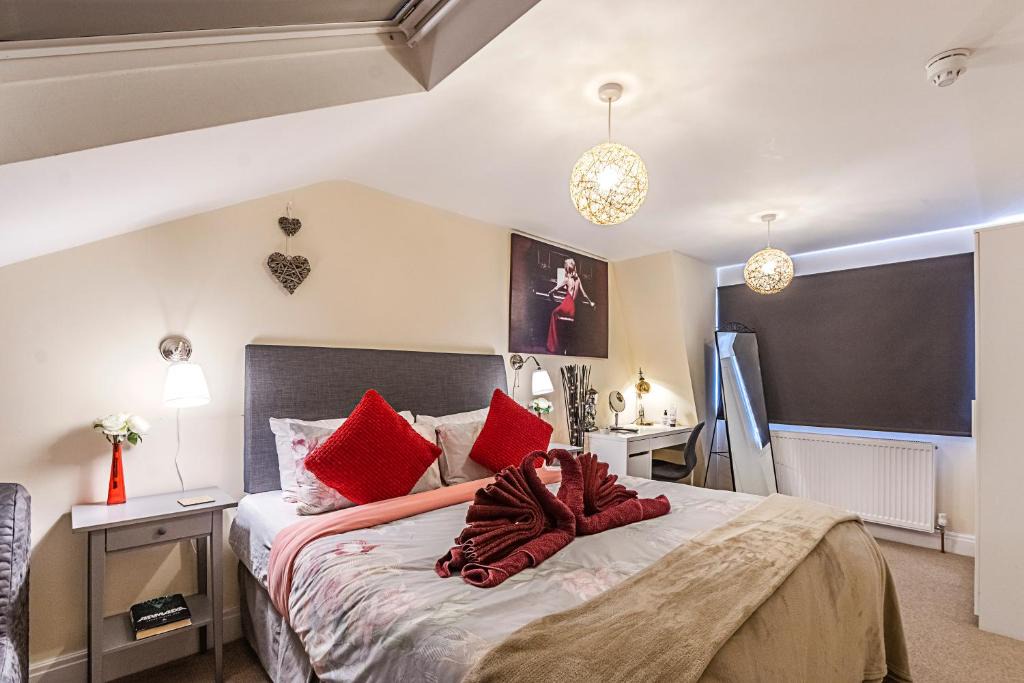 Road | Hammersmith and Fulham