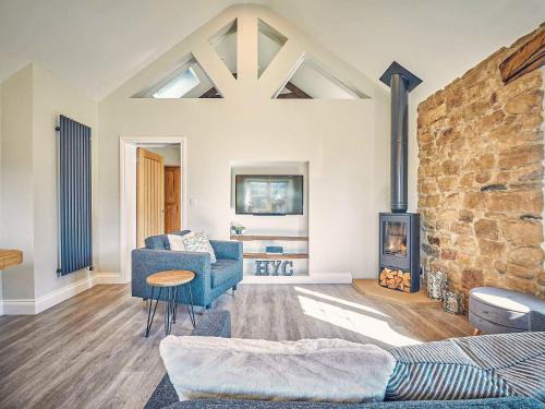 The Cottage | Wall