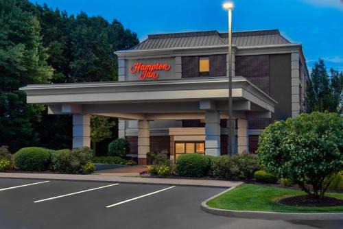 Hampton Inn Hartford Airport | Windsor