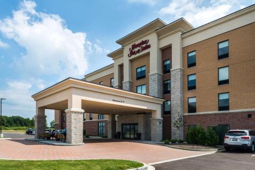 Hampton Inn Suites Mi | Wixom