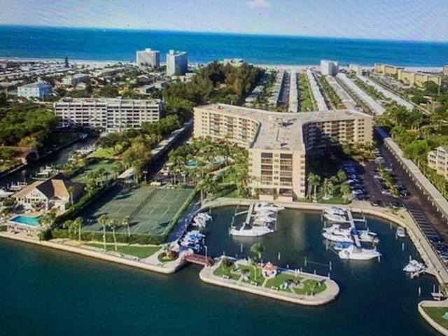 Harbor | Siesta Key