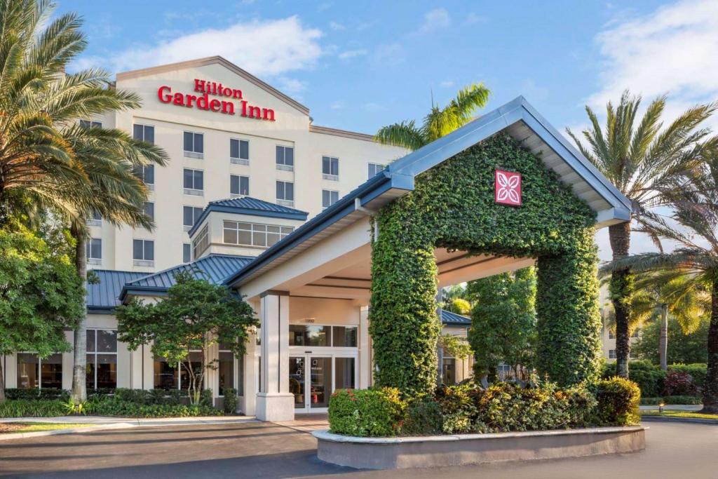 Hilton Garden Inn Miami Airport West | Ludlam