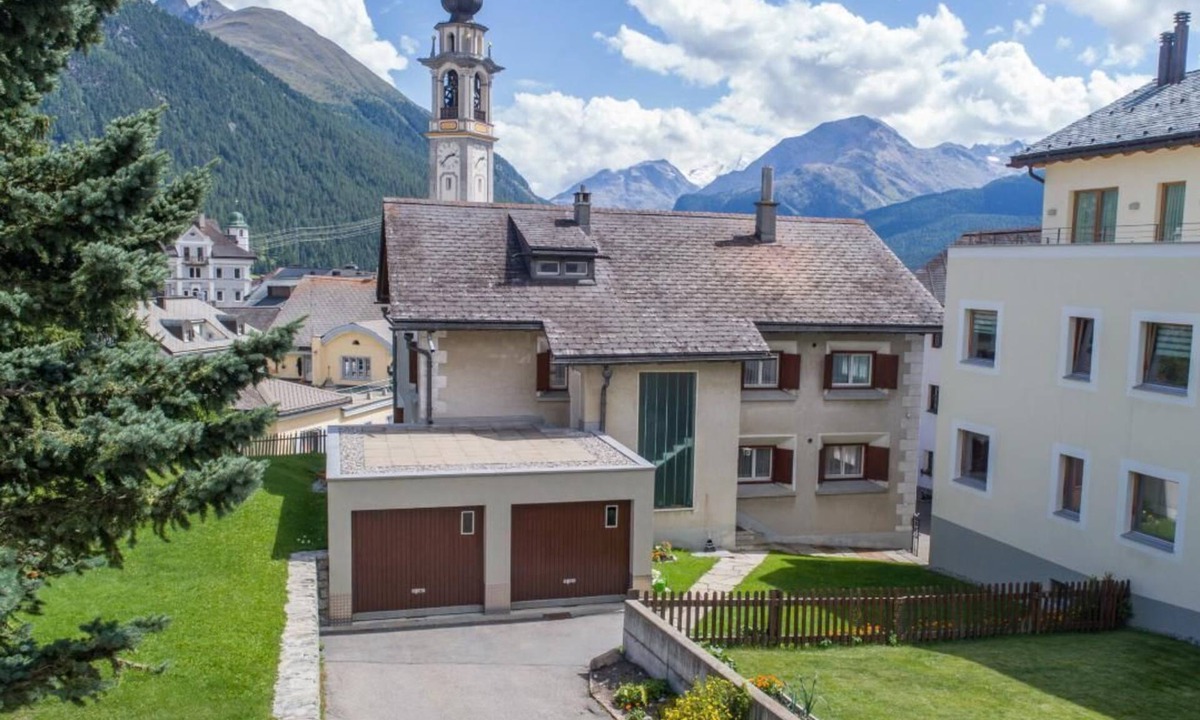 Ferienwohnung Samedan Für Personen Schlafzimmer | Samedan