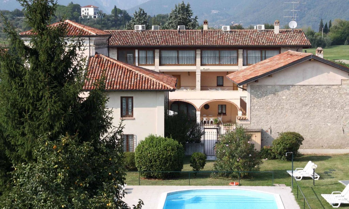 Residence Il Colombaro | Cunettone-villa