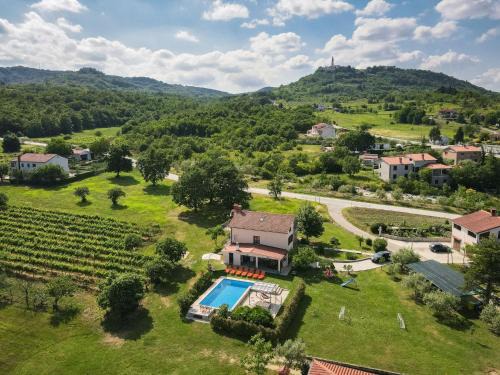 Villa Emanuela | Pican