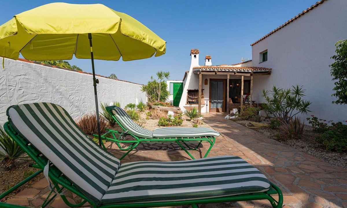 Holiday Mareta Persons | Yaco