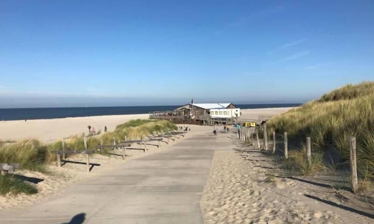 Holiday Warmenhuizen Persons Bedrooms | Warmenhuizen