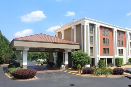 Holiday Inn Express Forsyth Ihg Hotel | Forsyth
