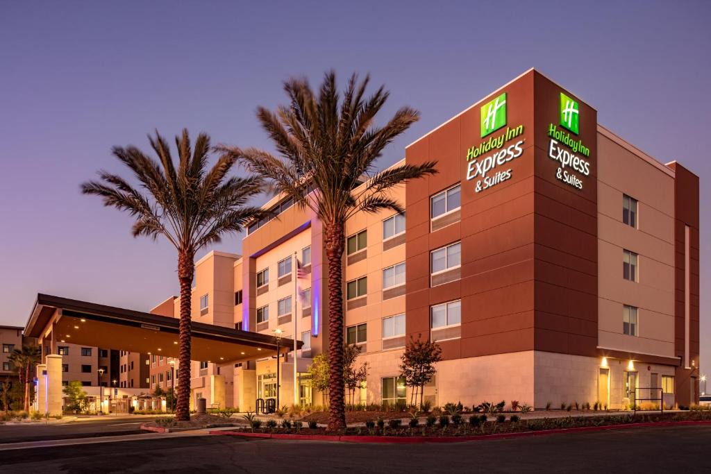 Moreno Hotel | Moreno Valley