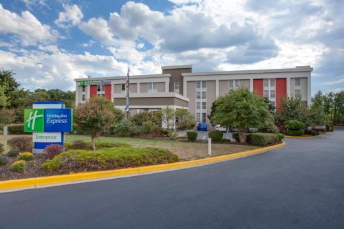Holiday Inn Express Washington Andrews Afb Ihg Hotel | Camp Springs