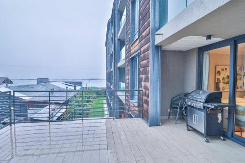 Top Depto Nuevo Con Estacionamiento Piscina Temperada Frente La Costanera Servicio | Puerto Varas