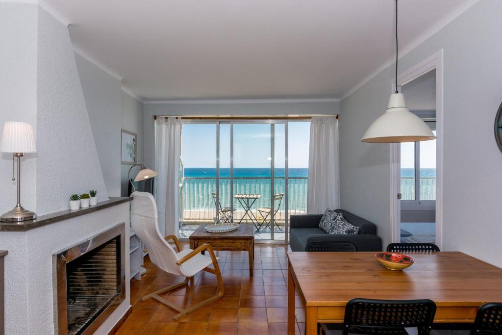 Homeholidaysrentals | Calella