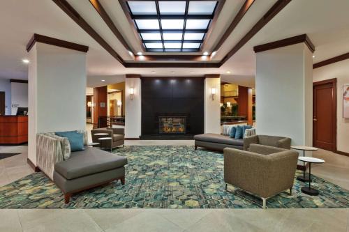 Embassy | Auburn Hills