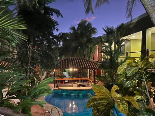 Hotel Iguana Verde | Orotina