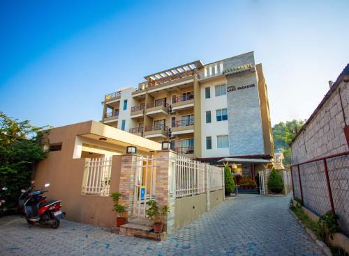 Hotel Paradise Pokhara | Pokhara