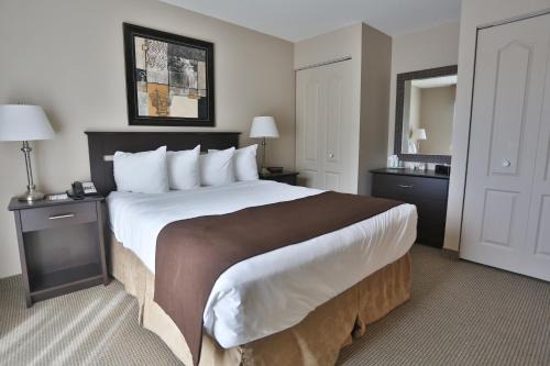 Hotel Le Versailles | Saint-Sauveur