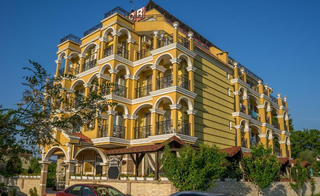 Hotel | Lozenets