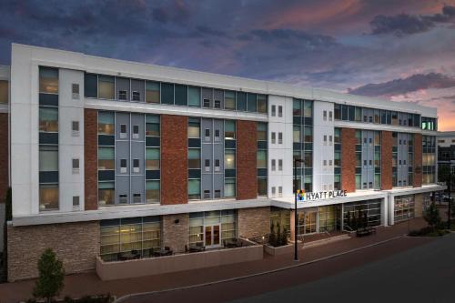 Hyatt | Transit Village