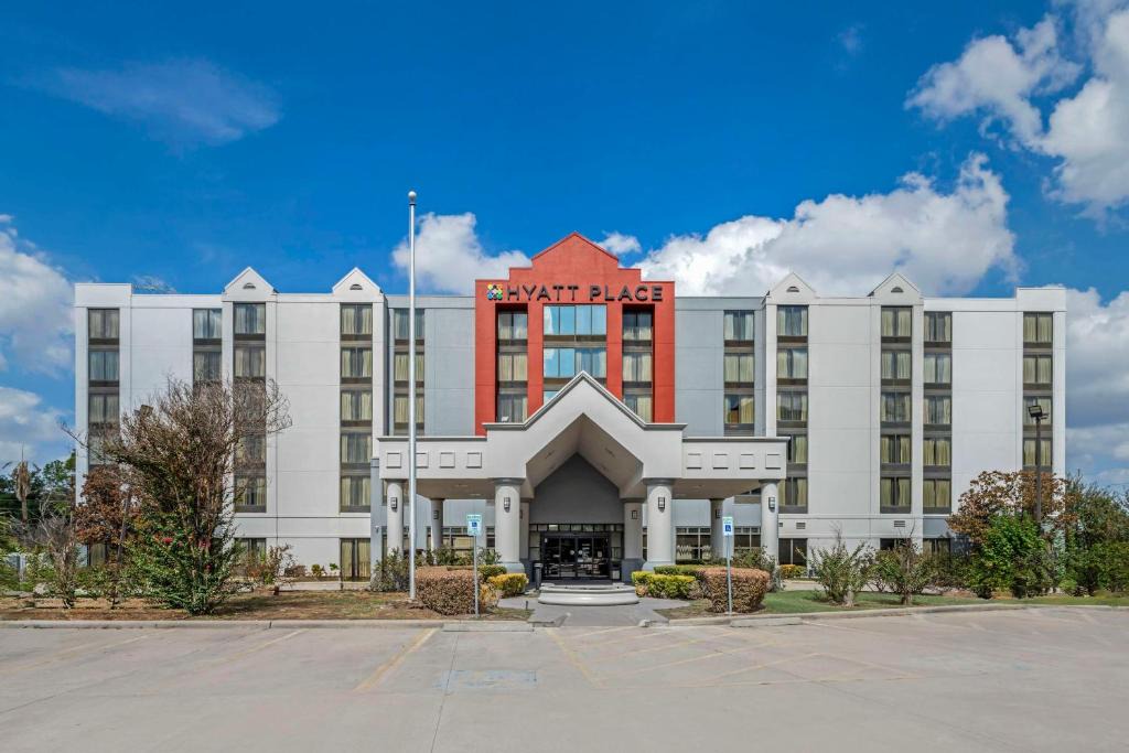 Hyatt Place | Greater Greenspoint
