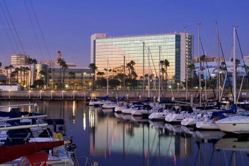 Hyatt Regency Beach | Waterfront