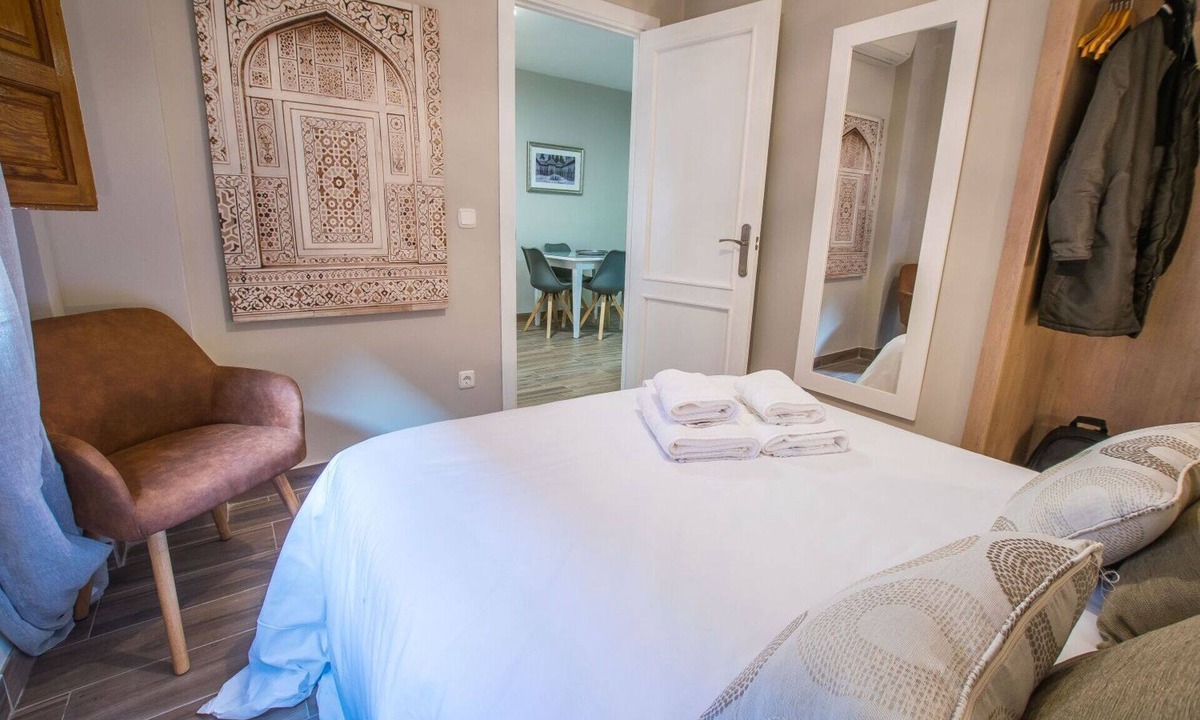 Ibericabeds Plaza Nueva | Central District
