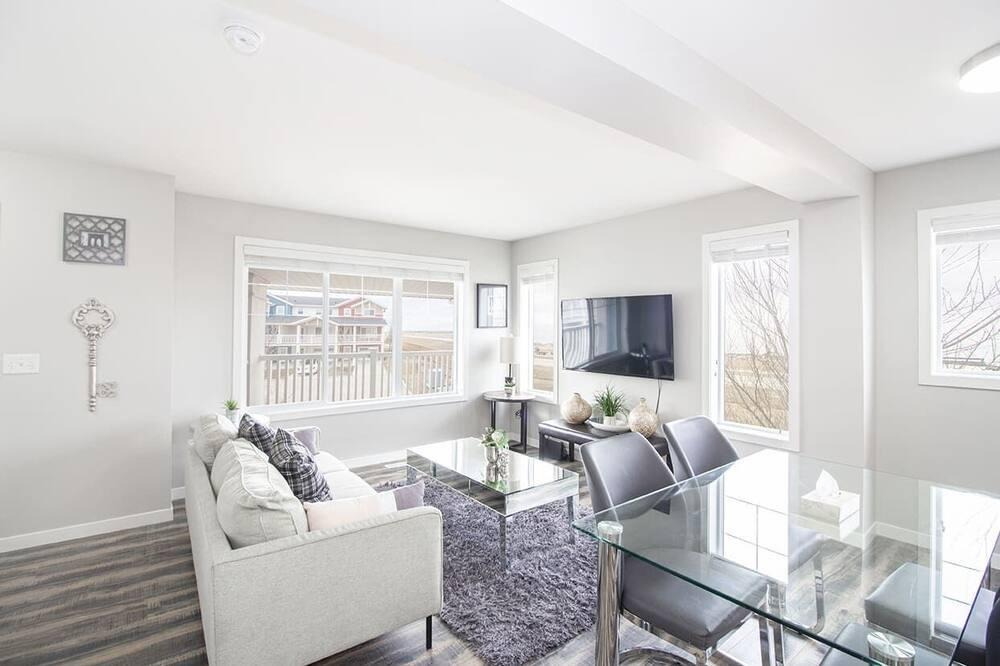 Lumen | Fort Gary