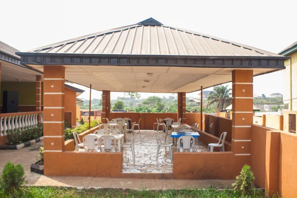 Jinsaab Inn | Ikorodu