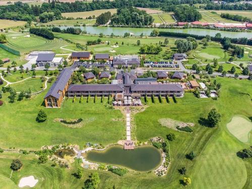Jiva Hill Resort Genève | Crozet