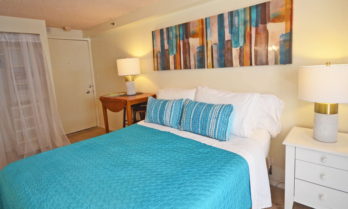 Kuhio Village | Waikiki
