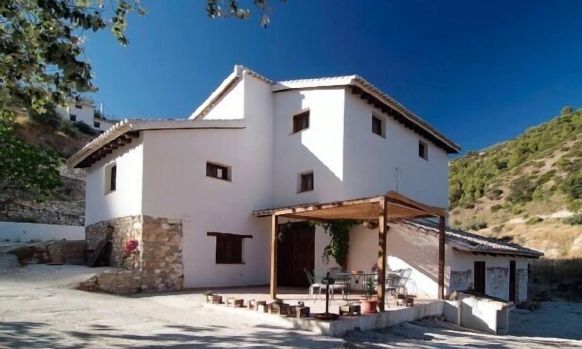 La Casa Del Agua People | Montefrio