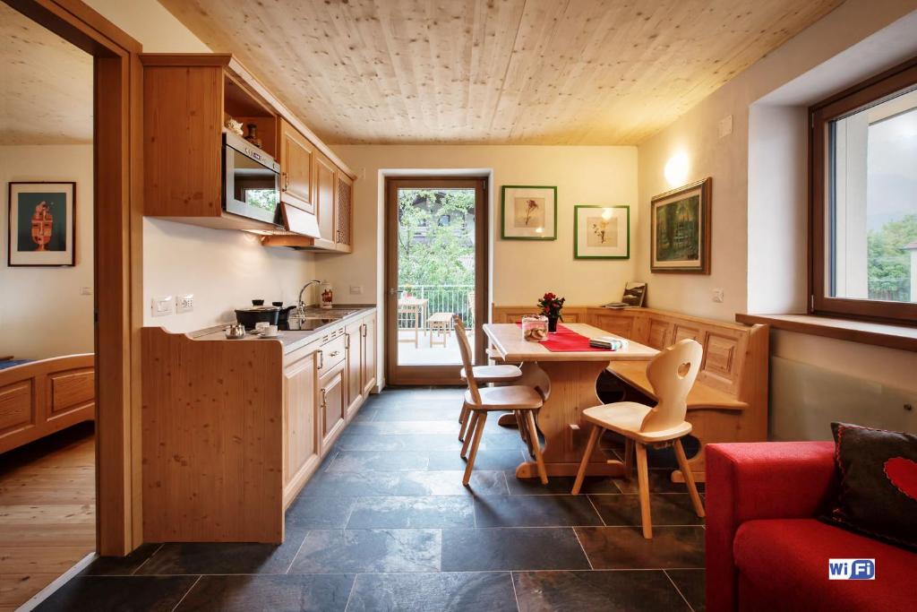 La Marmote Albergo Diffuso Di Paluzza | Casteons