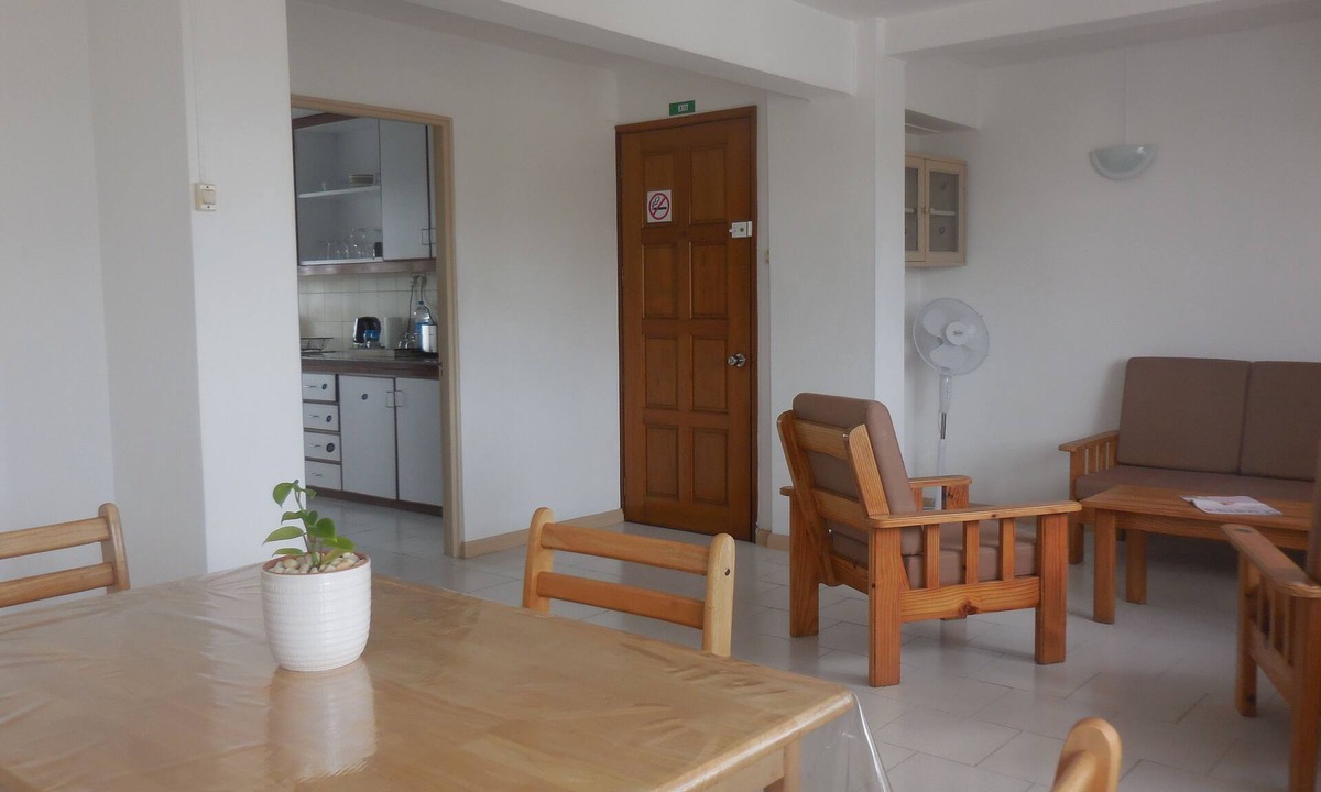 La Peninsule Town Curepipe | Forest Side