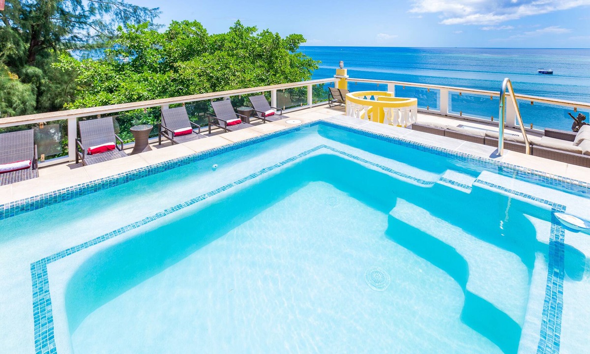 Villa Del Playa | Antoneys Cay