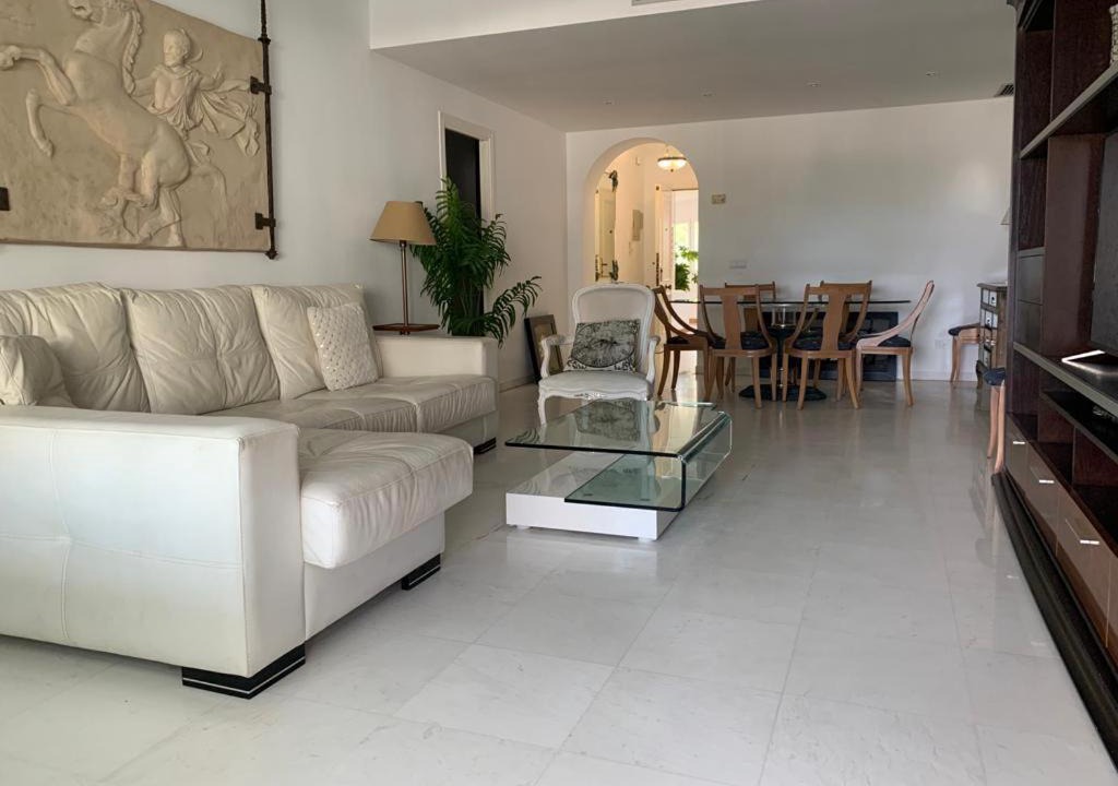 Las Gaviotas | Puerto Banus
