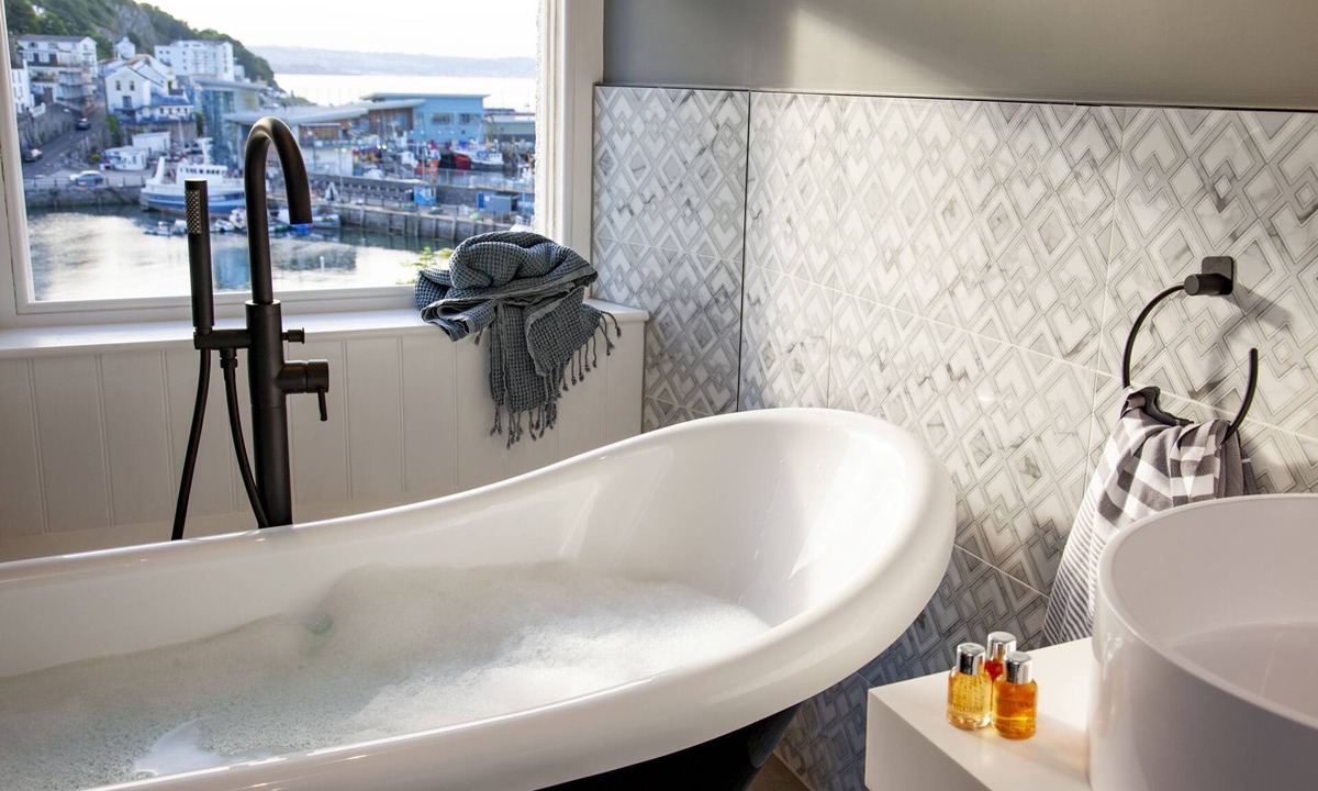 Leader Maritime Suites Brixham | Brixham