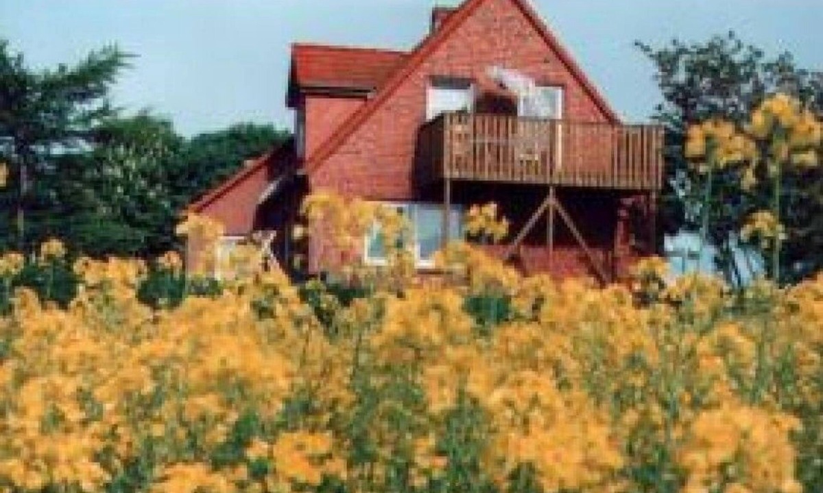 Letztes Haus Vorm Wasser | Strukkamp