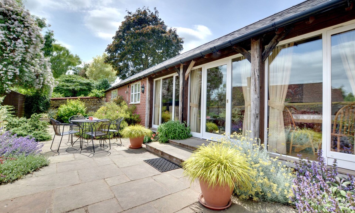 Lime Trees | Nettlestead