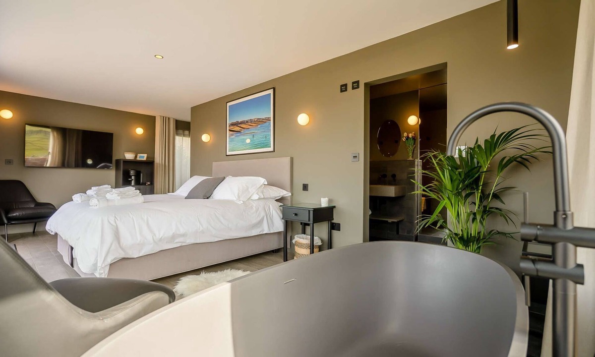 Hayloft | Etchinghill