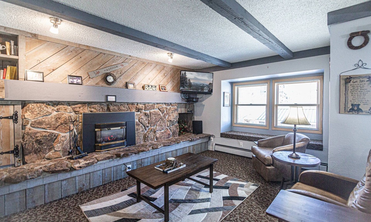 Longbranch | Historic District