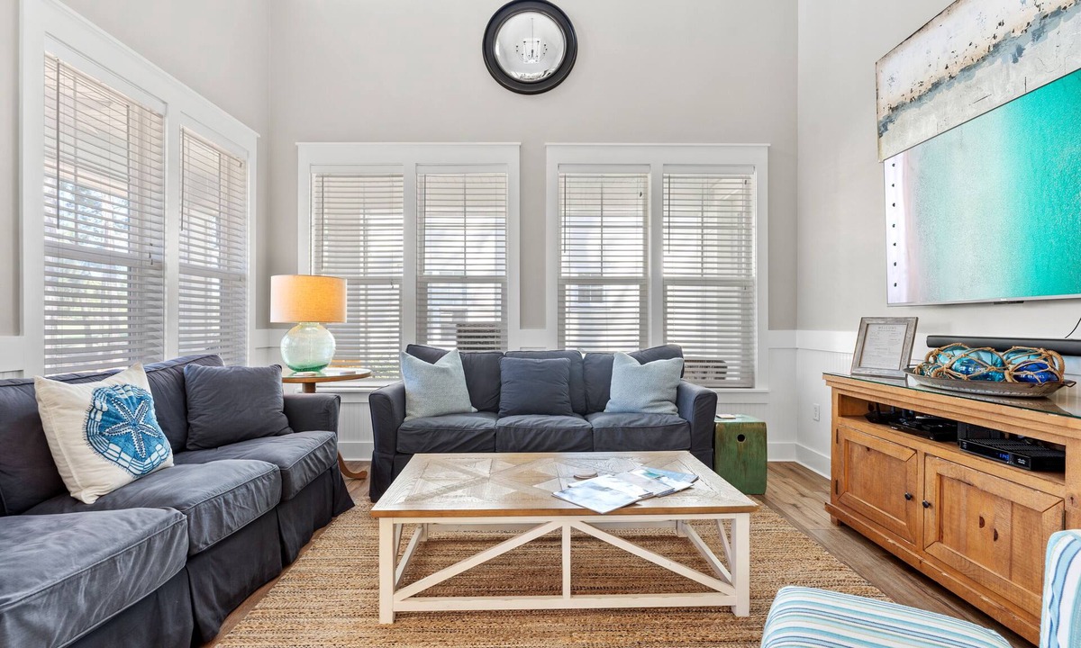Laurel Way Miramar Beach | Laurel Grove