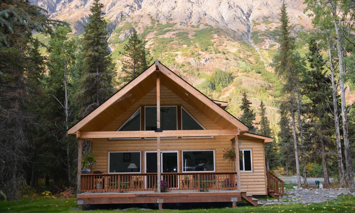 Paradise Log Rental The Woods | Moose Pass