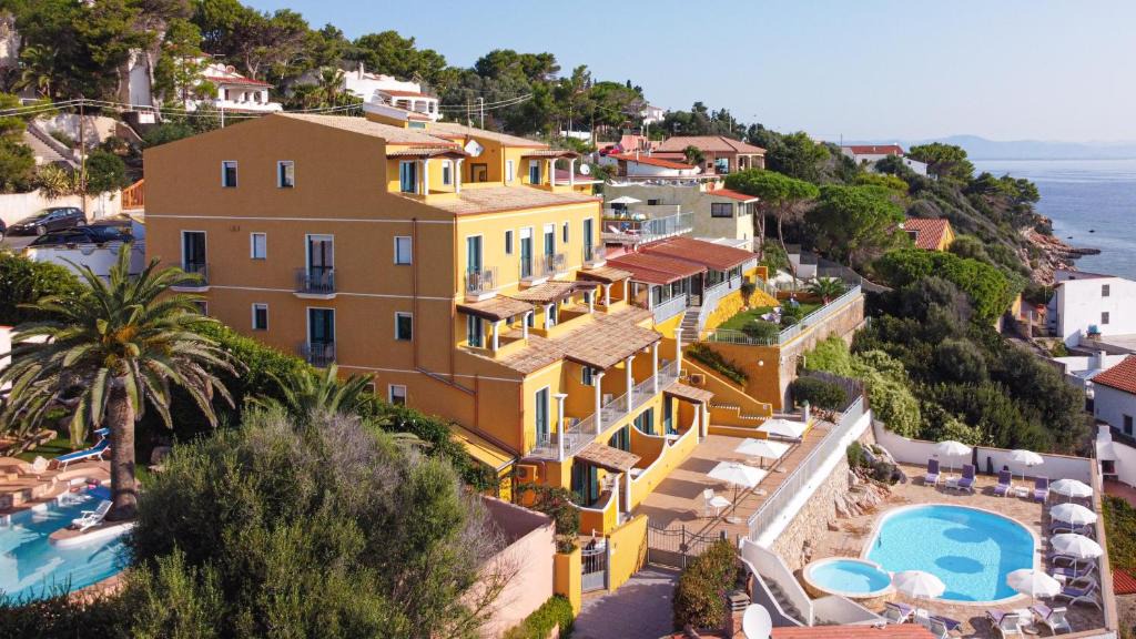 Lu Hotel Maladroxia | Maladroscia