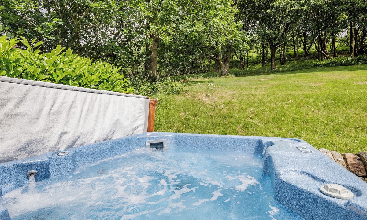 Accommodation Glossop | Charlesworth