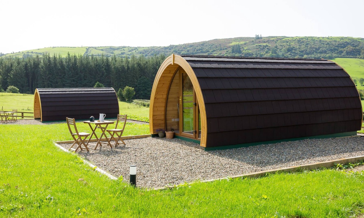 Pod County Clare | Broadford