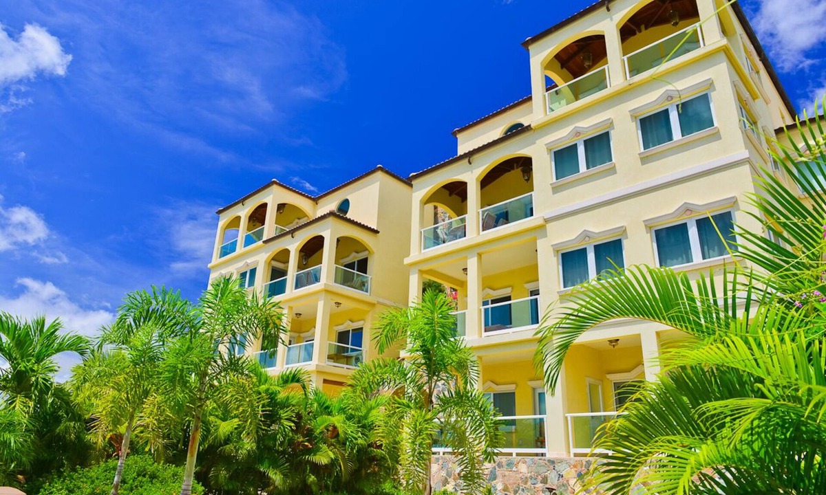 Sea Shore Allure John | Estate Enighed