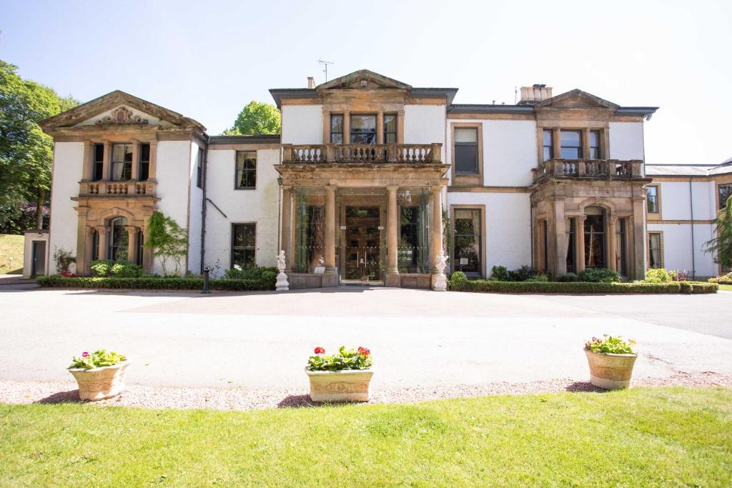 Macdonald Norwood Hall Hotel | Cults