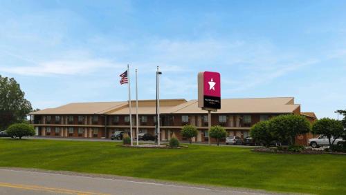 Magnuson Hotel | Howell