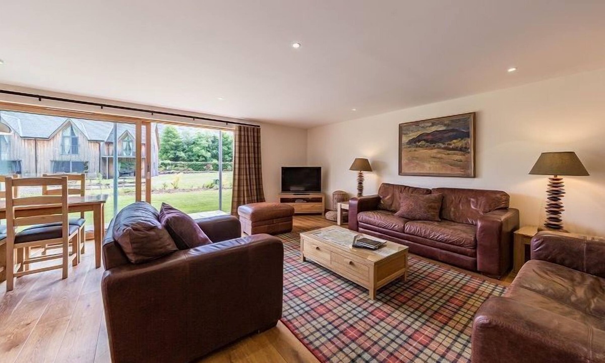 Mains Of Taymouth The Gallops Property | Kenmore